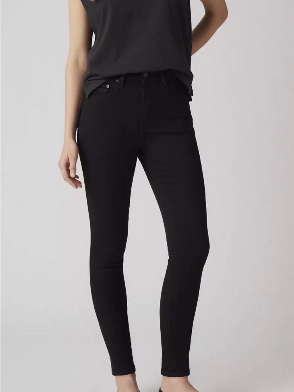 Levi's Black Women's Skinny Jeans - 720 Super Skinny High Rise Stretch